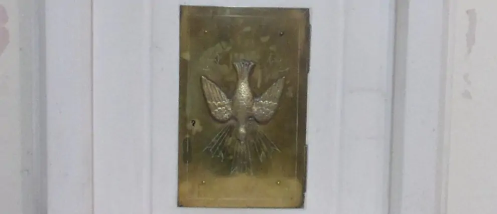 À la lumière de l'Esprit Saint. 