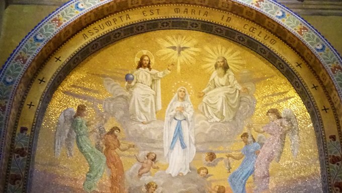 7ème joie de Marie : "Le Temple qui est dans le ciel s'ouvrit"