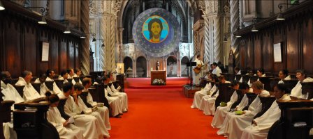 Un confinement autrement avec la Communauté du Chemin Neuf ✝️