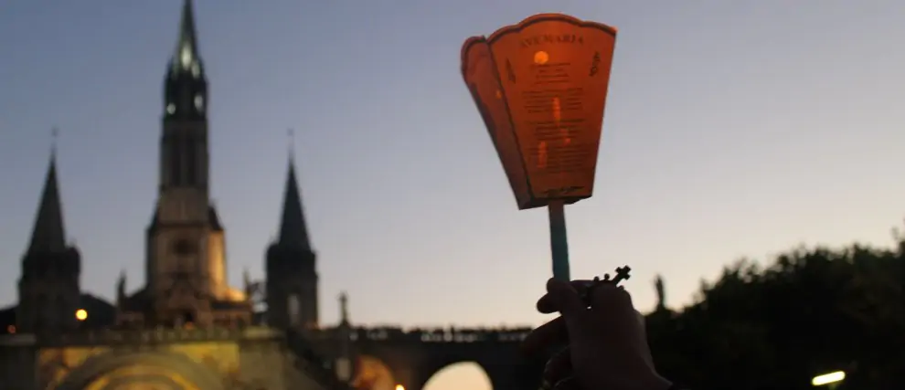 Novena de Nossa Senhora de Lourdes, consoladora dos aflitos