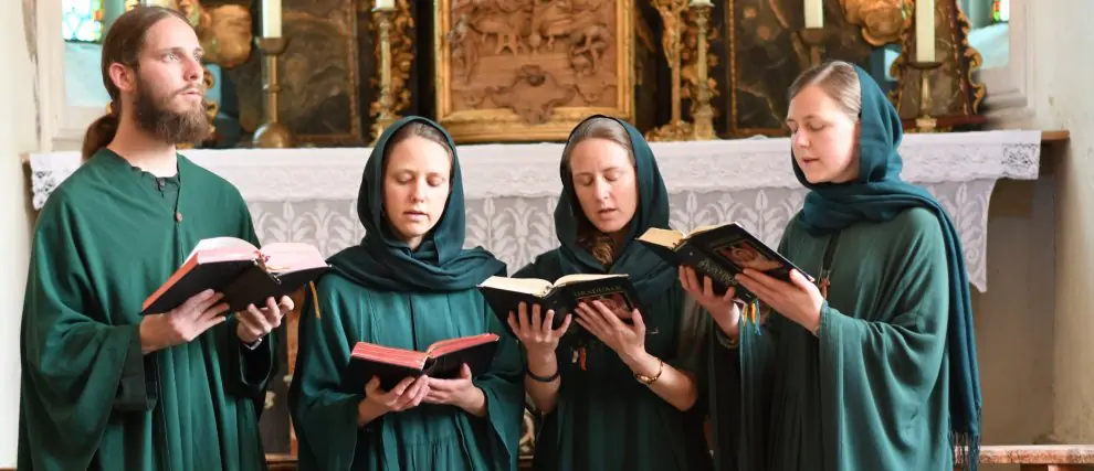 Oración de los domingos con Harpa Dei