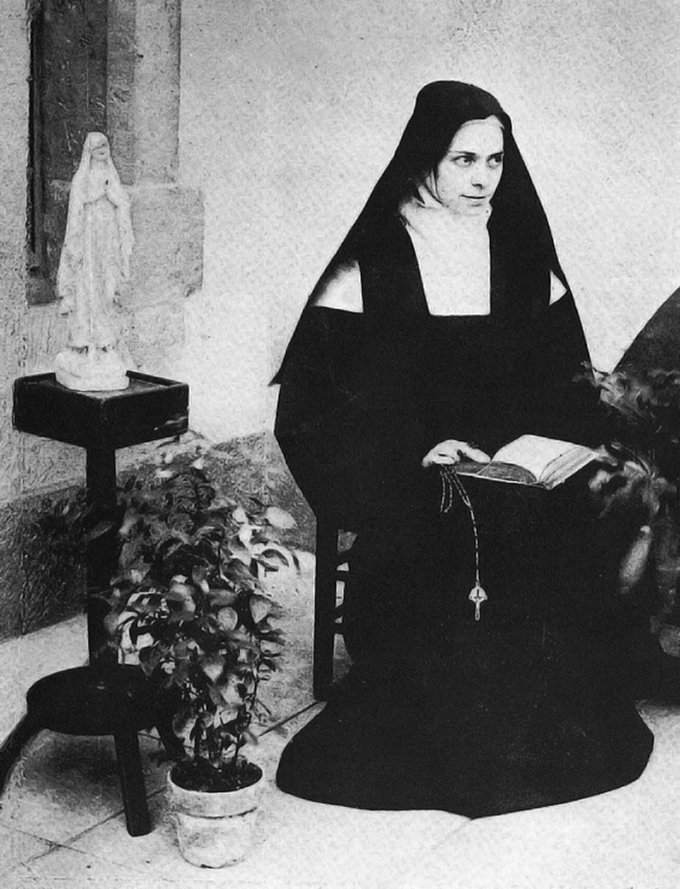 Neuvaine à Notre-Dame du Mont Carmel avec les saints du Carmel 186903-3eme-jour-9-juillet-elisabeth-de-la-trinite-avec-marie!680