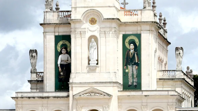 Fatima 100 ans et + Mon Cœur Immaculé sera ton refuge... - Page 4 251178-en-octobre-je-ferai-un-miracle-que-tous-pourront-voir-pour-croire!680