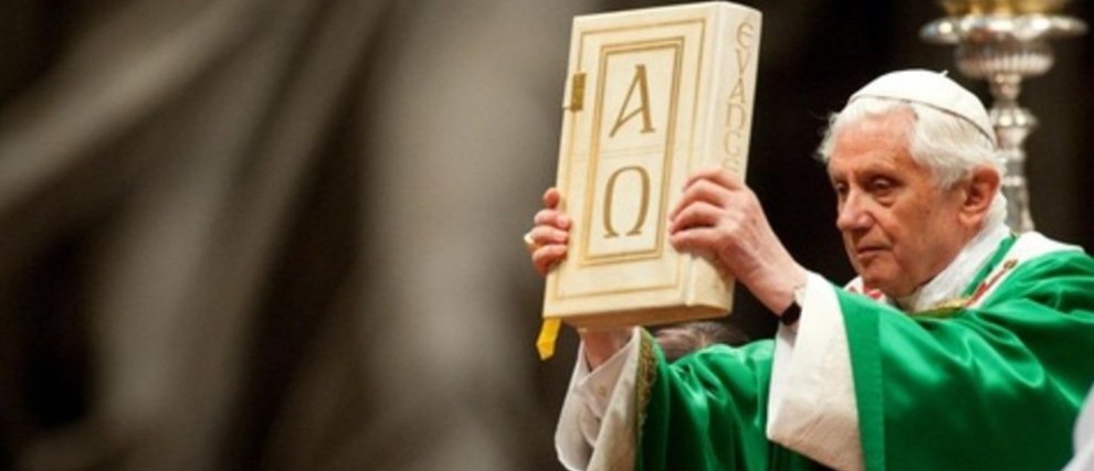 La Lumière de la Sainte Eucharistie