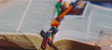 L'abrégé du catéchisme de l'église catholique